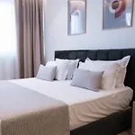 Bonita Luxury & Отель Дуррес