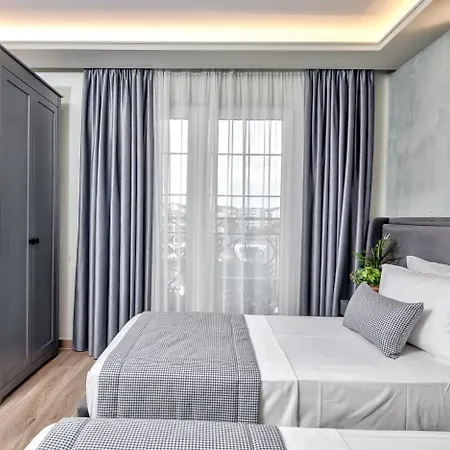 Bonita Luxury & Hotel *